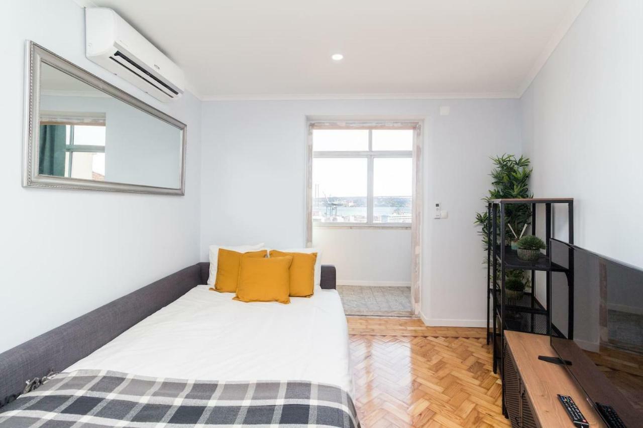 Ola Lisbon - Lapa With Panoramic View II Apartment Exterior photo